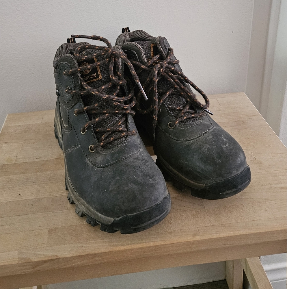 Kids Timberland Hiking Boots